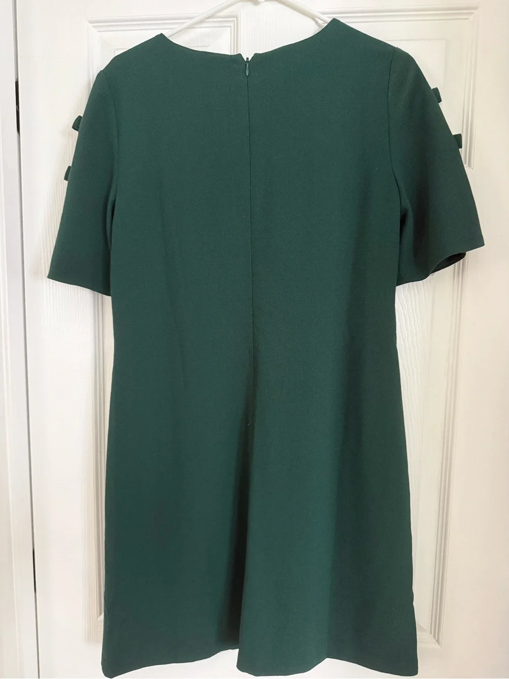 Elegant Forest Green Short Sleeve Dress with Bow Detail